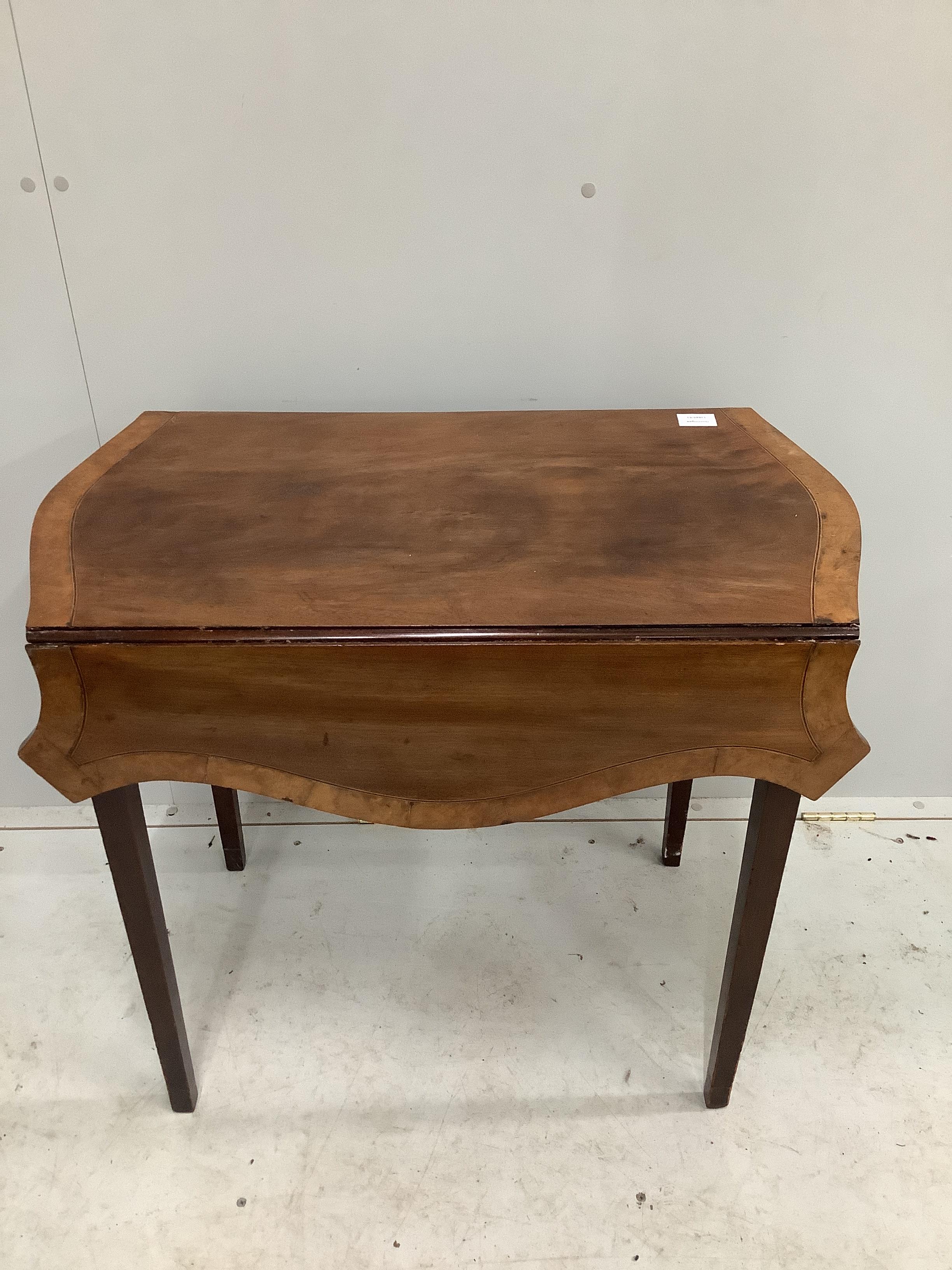 A George III and later banded mahogany serpentine Pembroke table, width 78cm, depth 45cm, height 69cm